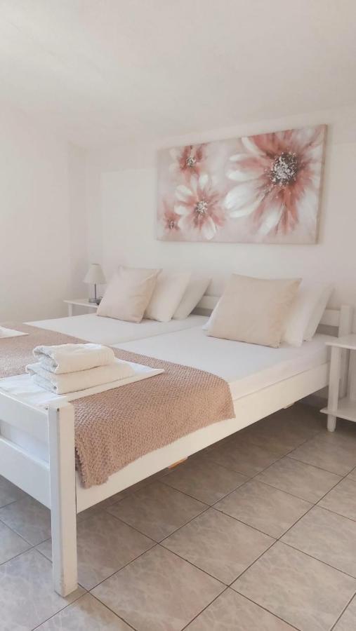 Apartments Дуче Екстер'єр фото
